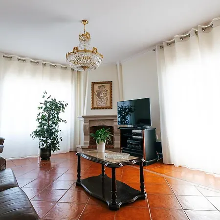 Holiday home Casa Martinho Caldas Da Rainha